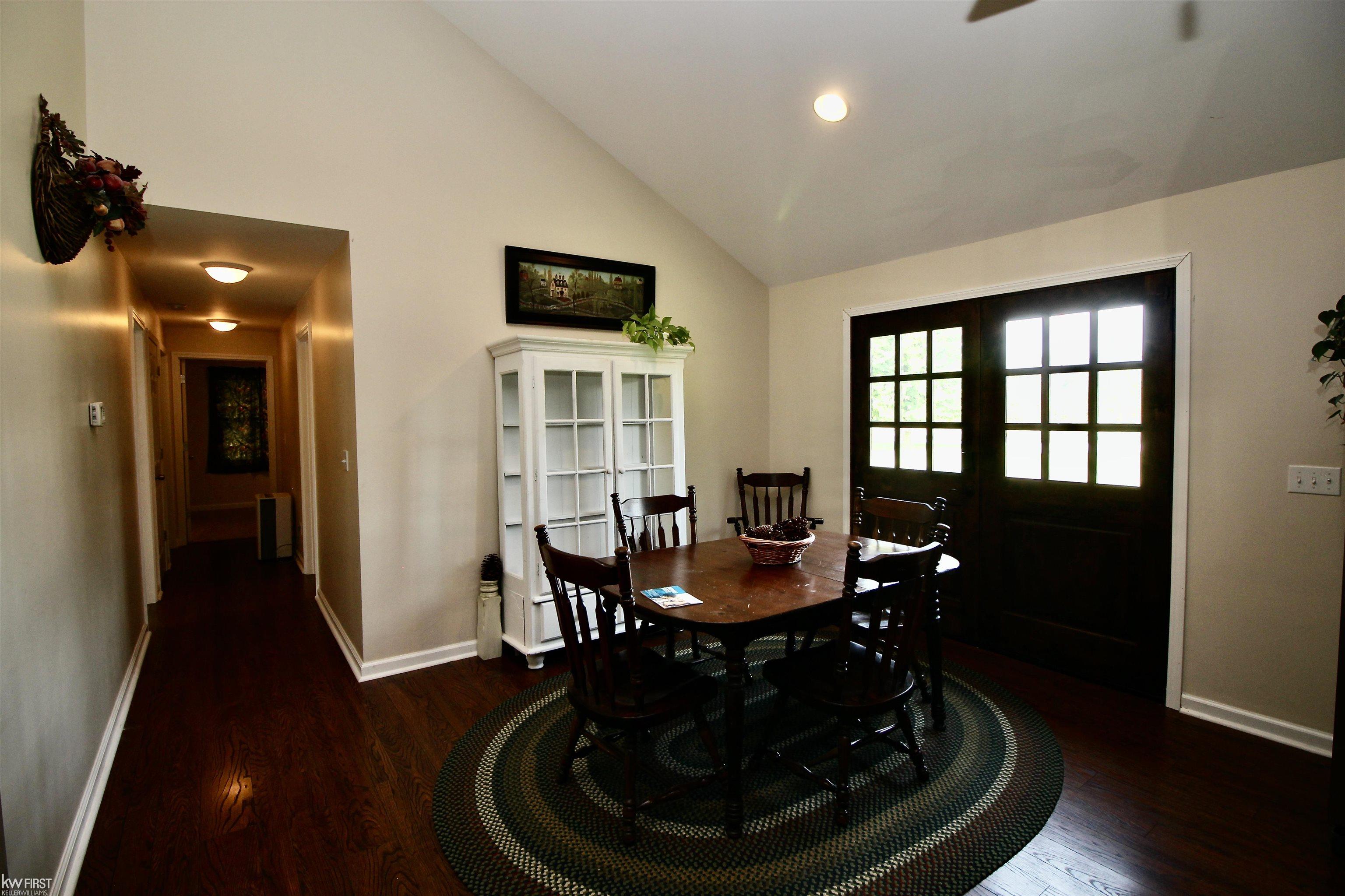 10508 West Frances Road Montrose, MI 48457 - Photo 10 of 36 50090139-9.JPG