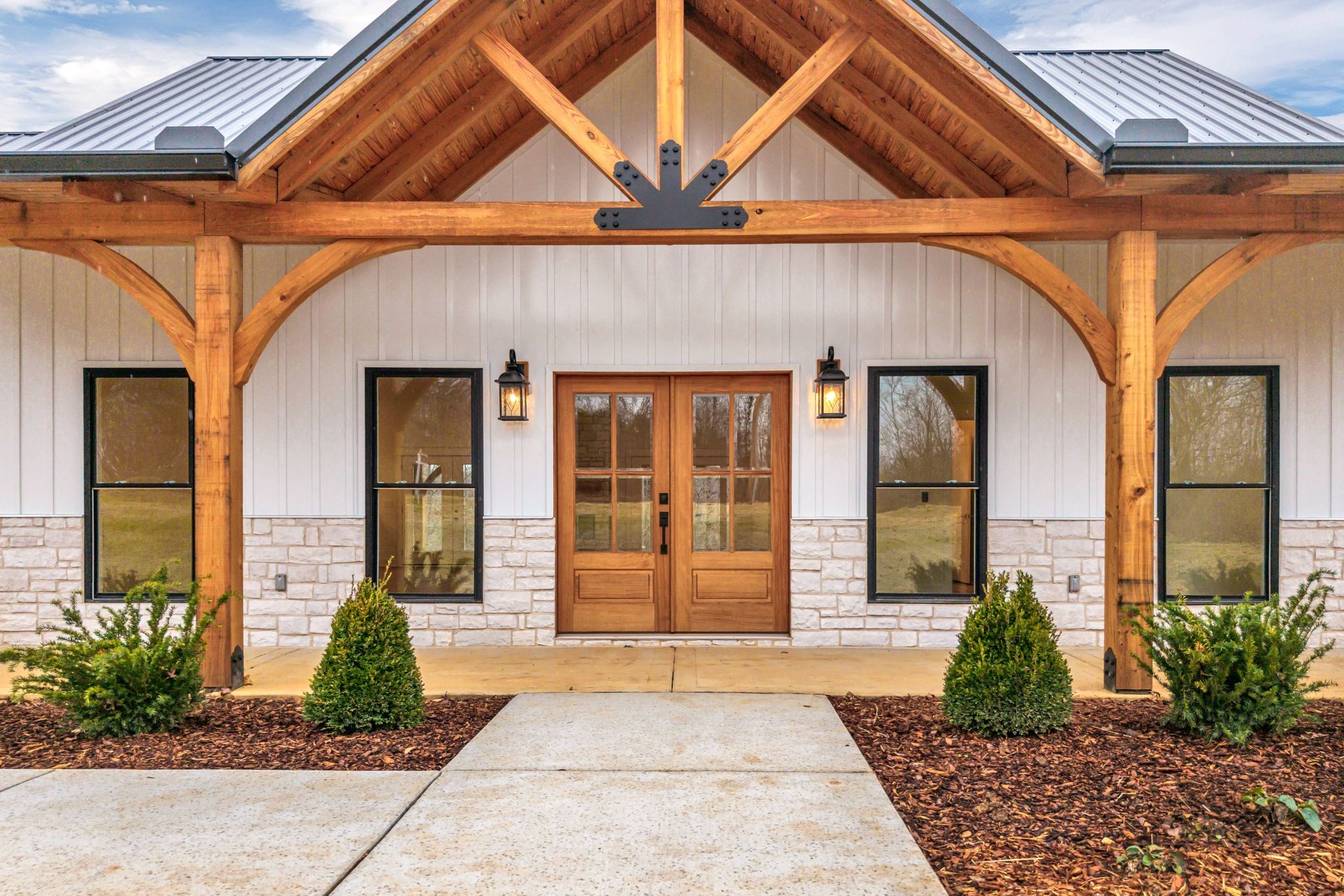 2024 Trace Creek Road Centerville, TN 37033 - Photo 6 of 51 a front view of a house with garden