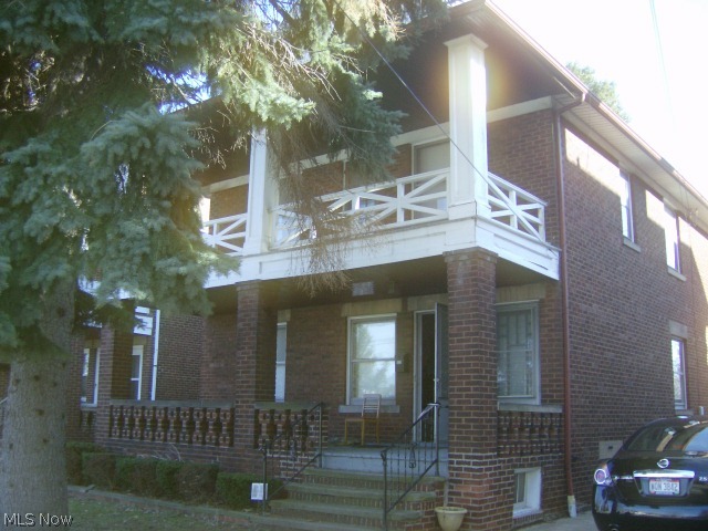 925 Spring Road Cleveland, OH 44109 - Photo 5 of 5