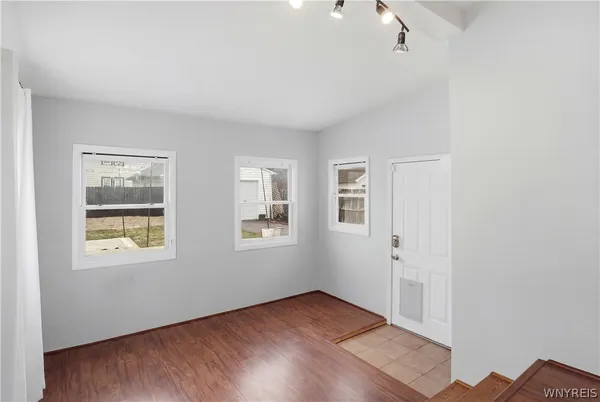 $319,900 | 181 Mang Avenue, Tonawanda, NY 14217