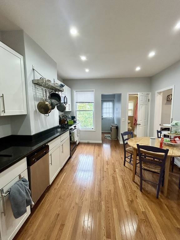 150 L Street, Unit 2 Boston, MA 02127 - Photo 3 of 9