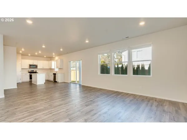 $519,995 | 3352 Eden Way, Eugene, OR 97404