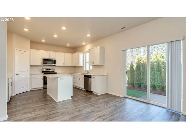 $519,995 | 3352 Eden Way, Eugene, OR 97404