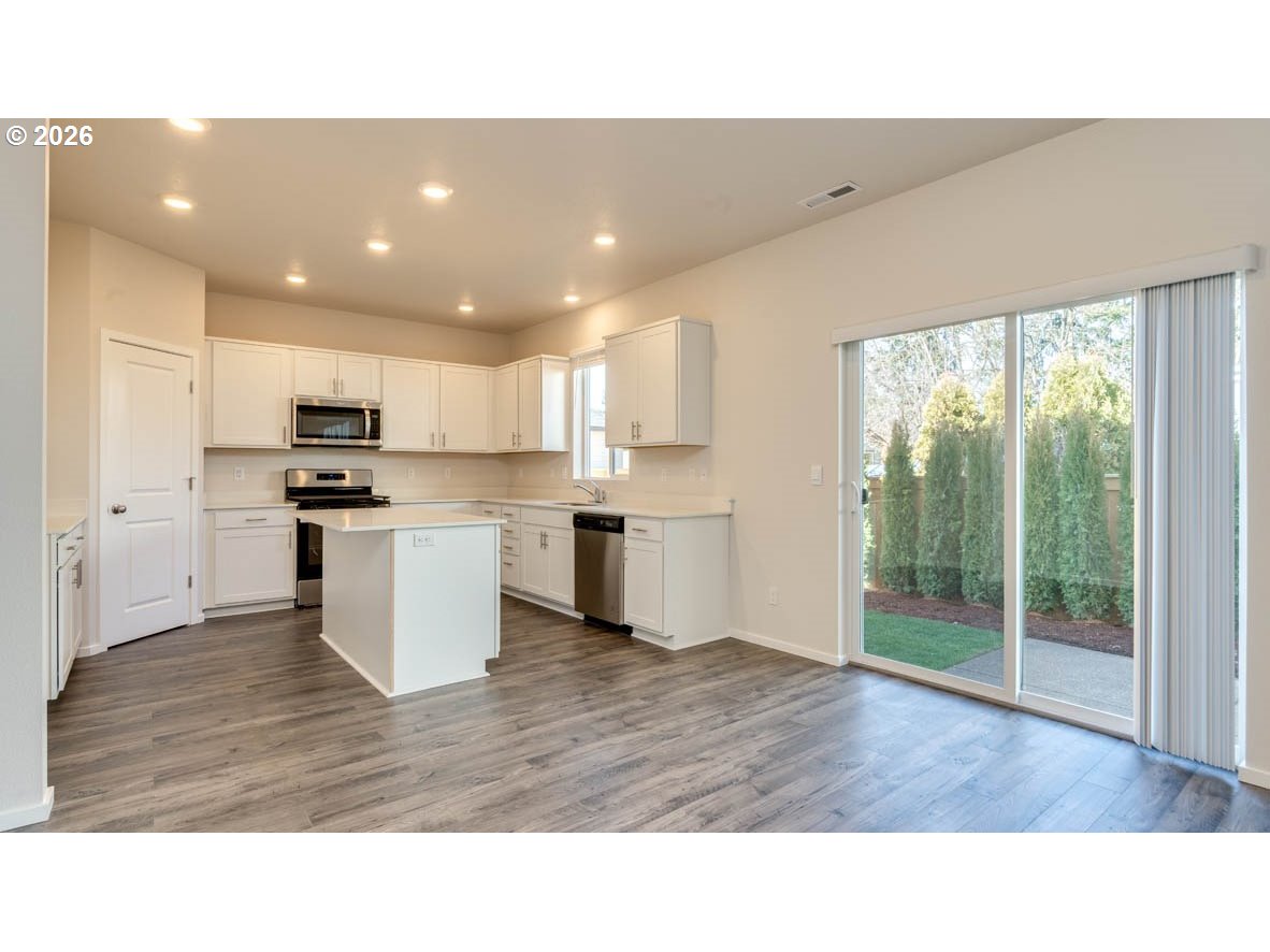 3352 Eden Way Eugene, OR 97404 - Photo 5 of 24