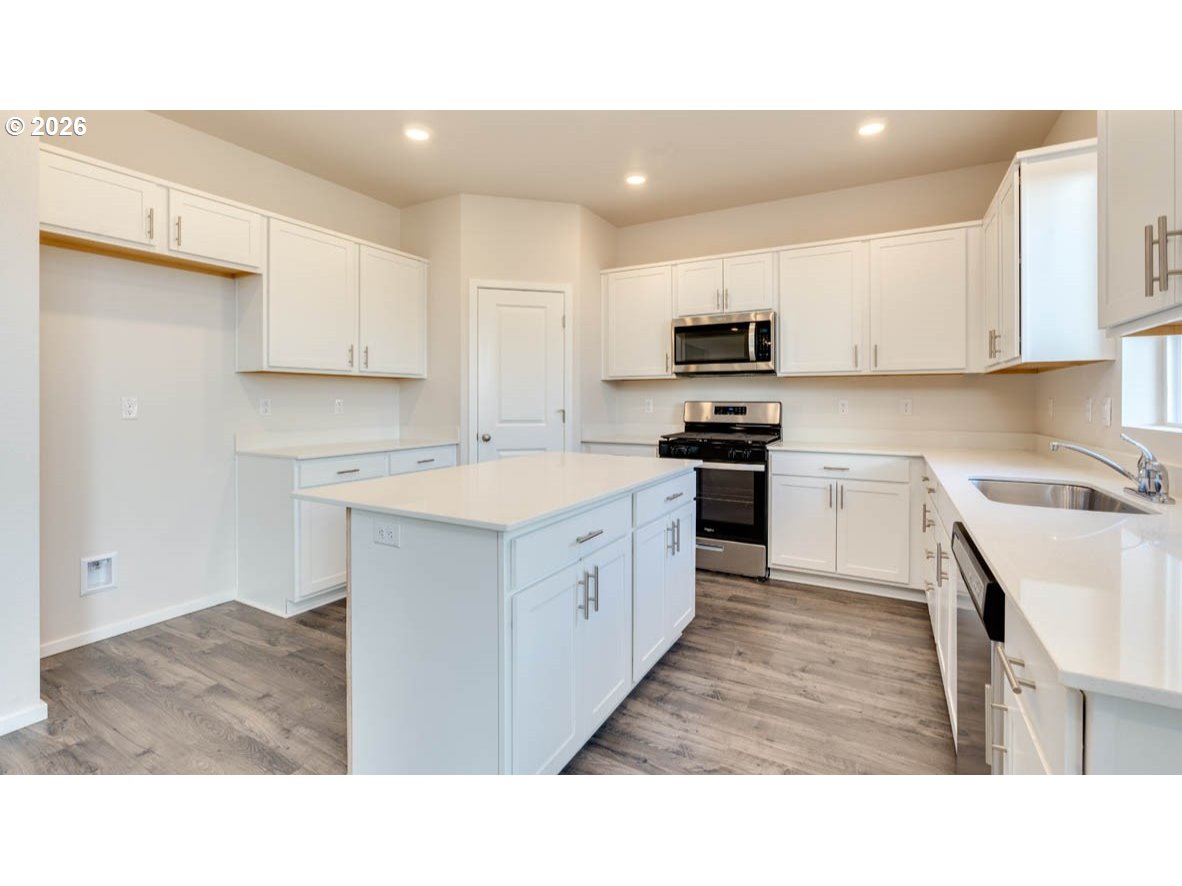 3352 Eden Way Eugene, OR 97404 - Photo 7 of 24