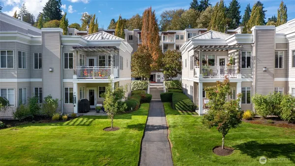 $799,950 | 17432 Bothell Way Northeast, Unit B106, Bothell, WA 98011