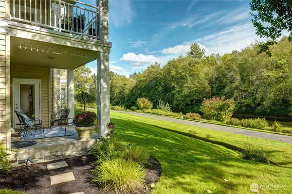 $799,950 | 17432 Bothell Way Northeast, Unit B106, Bothell, WA 98011