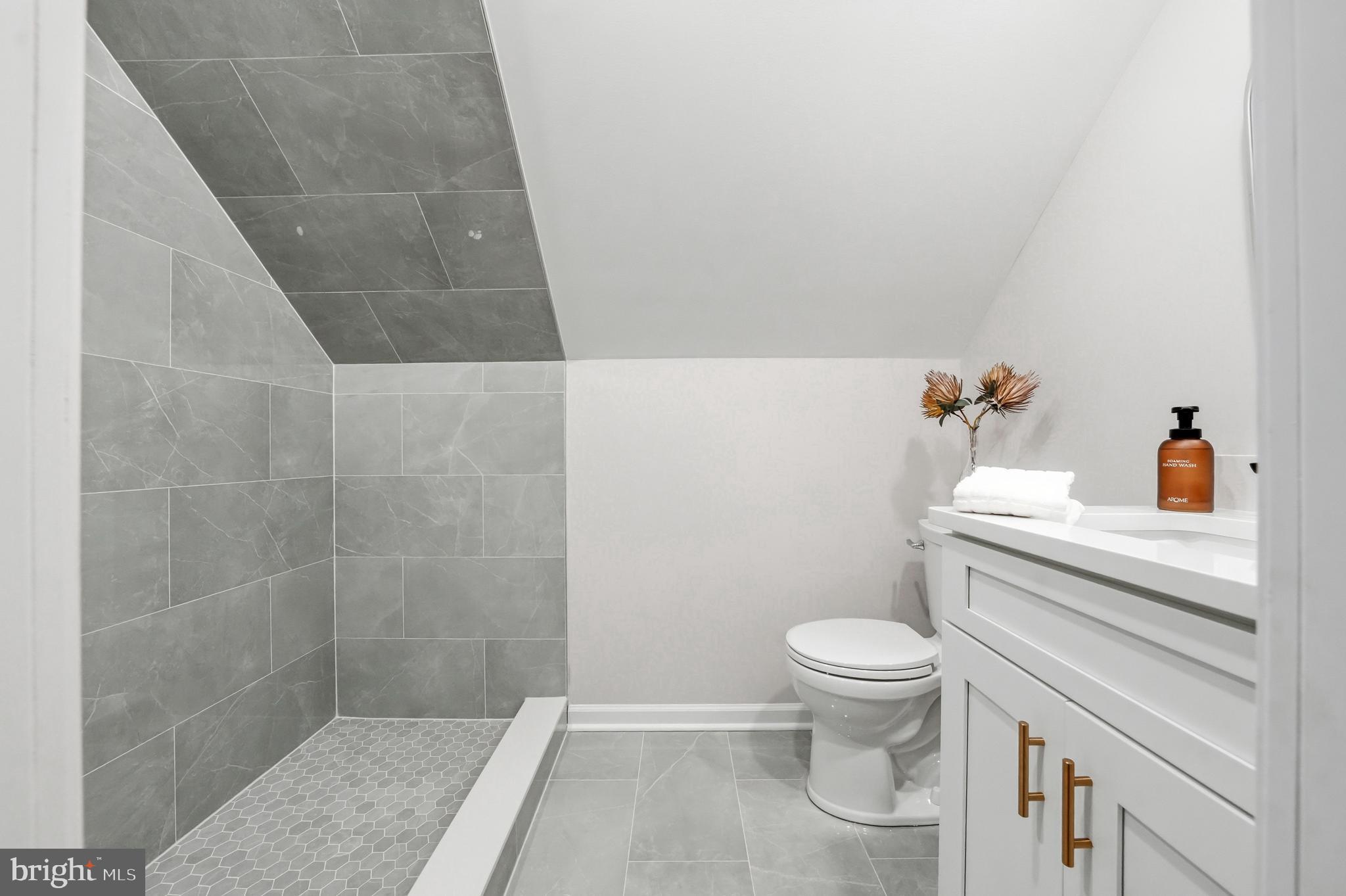 406 3rd Street Atco, NJ 08004 - Photo 29 of 36