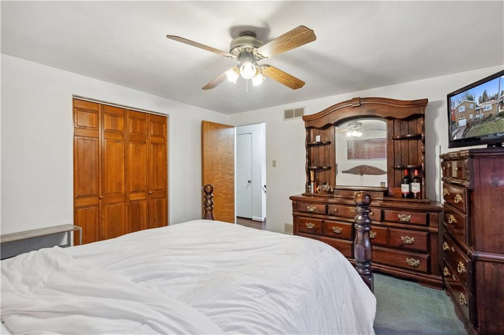 638 Friday Road Pittsburgh, PA 15209 - Photo 14 of 30 Gallery Image 14