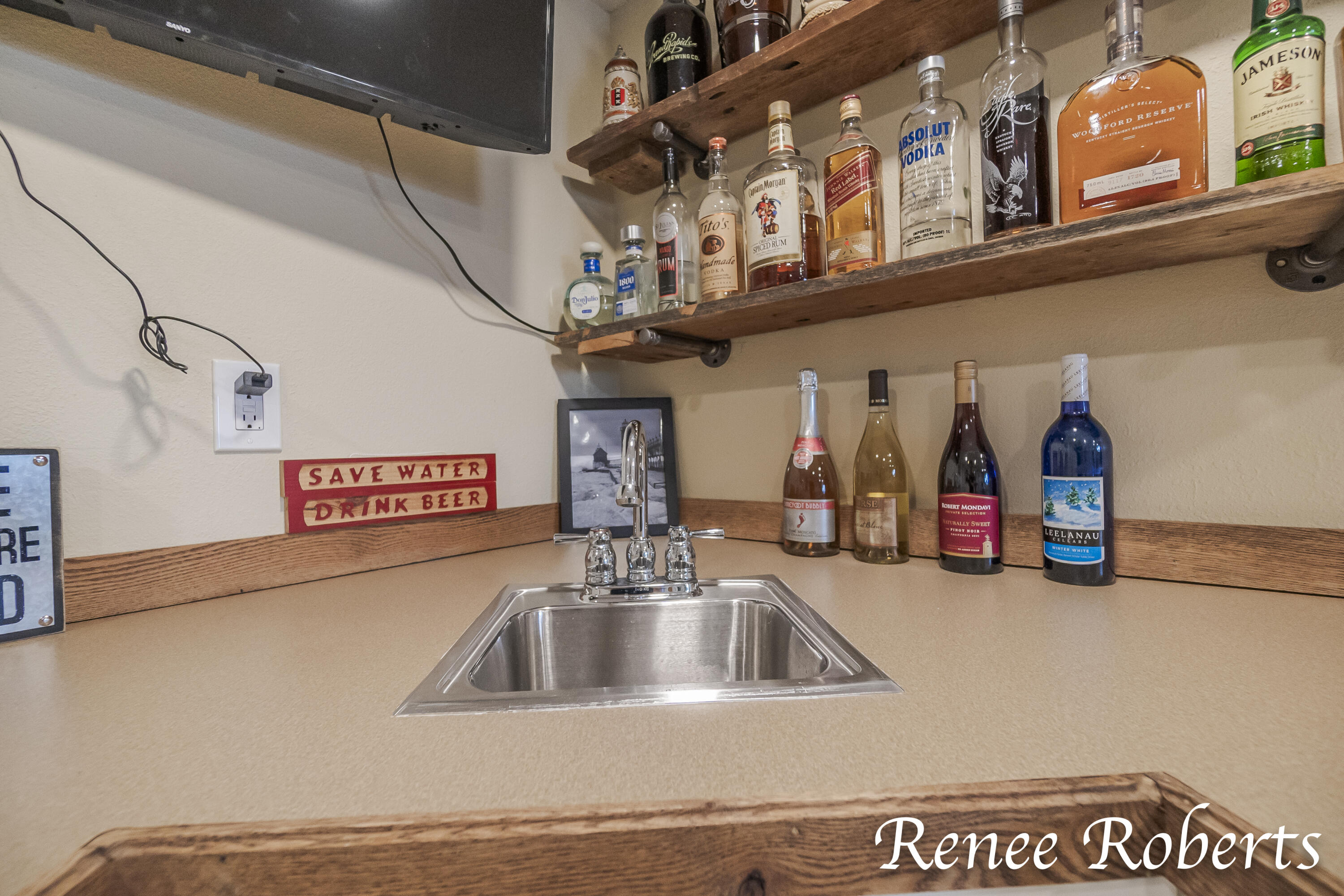 447 Grover Road Muskegon, MI 49442 - Photo 79 of 169 447 Grover Rd-70