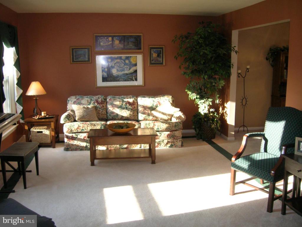 2201 Brockton Road Lancaster, PA 17601 - Photo 2 of 19 Gallery Image 2