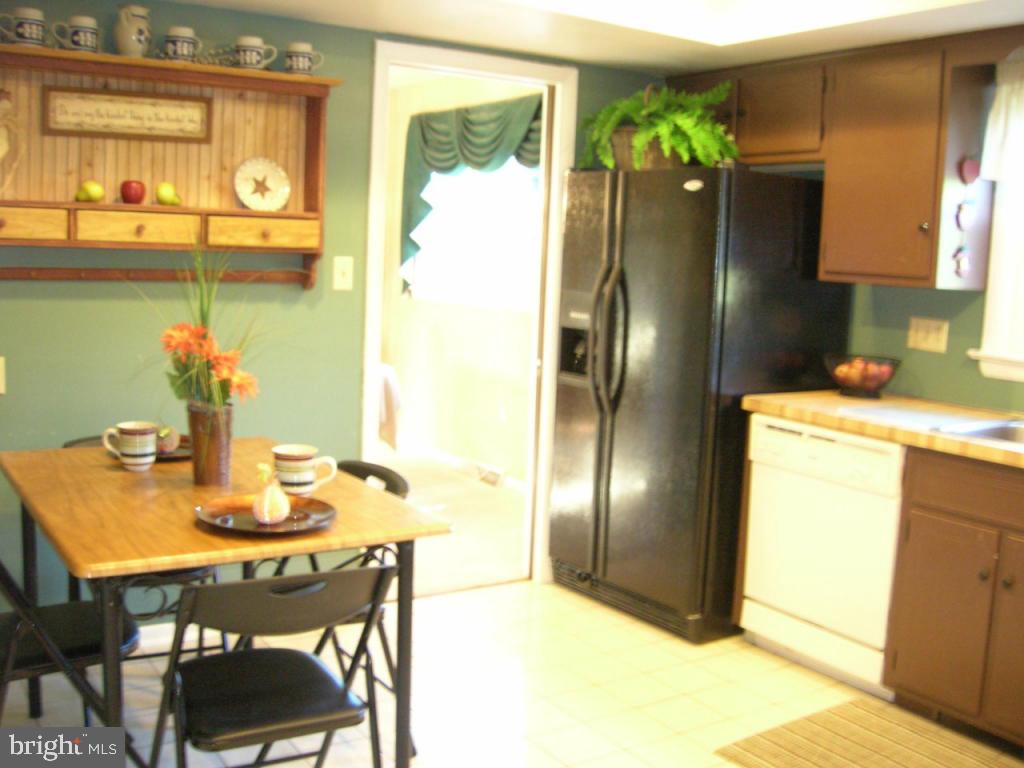 2201 Brockton Road Lancaster, PA 17601 - Photo 6 of 19 Gallery Image 6
