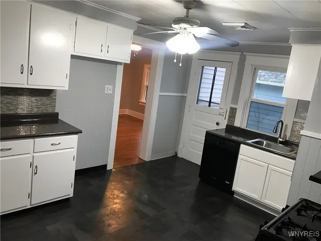 $159,900 | 33 Keever Avenue, Lackawanna, NY 14218