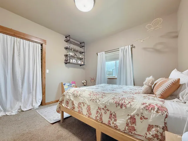 $975,000 | 1030 Tempest Lane, Viola, ID 83872