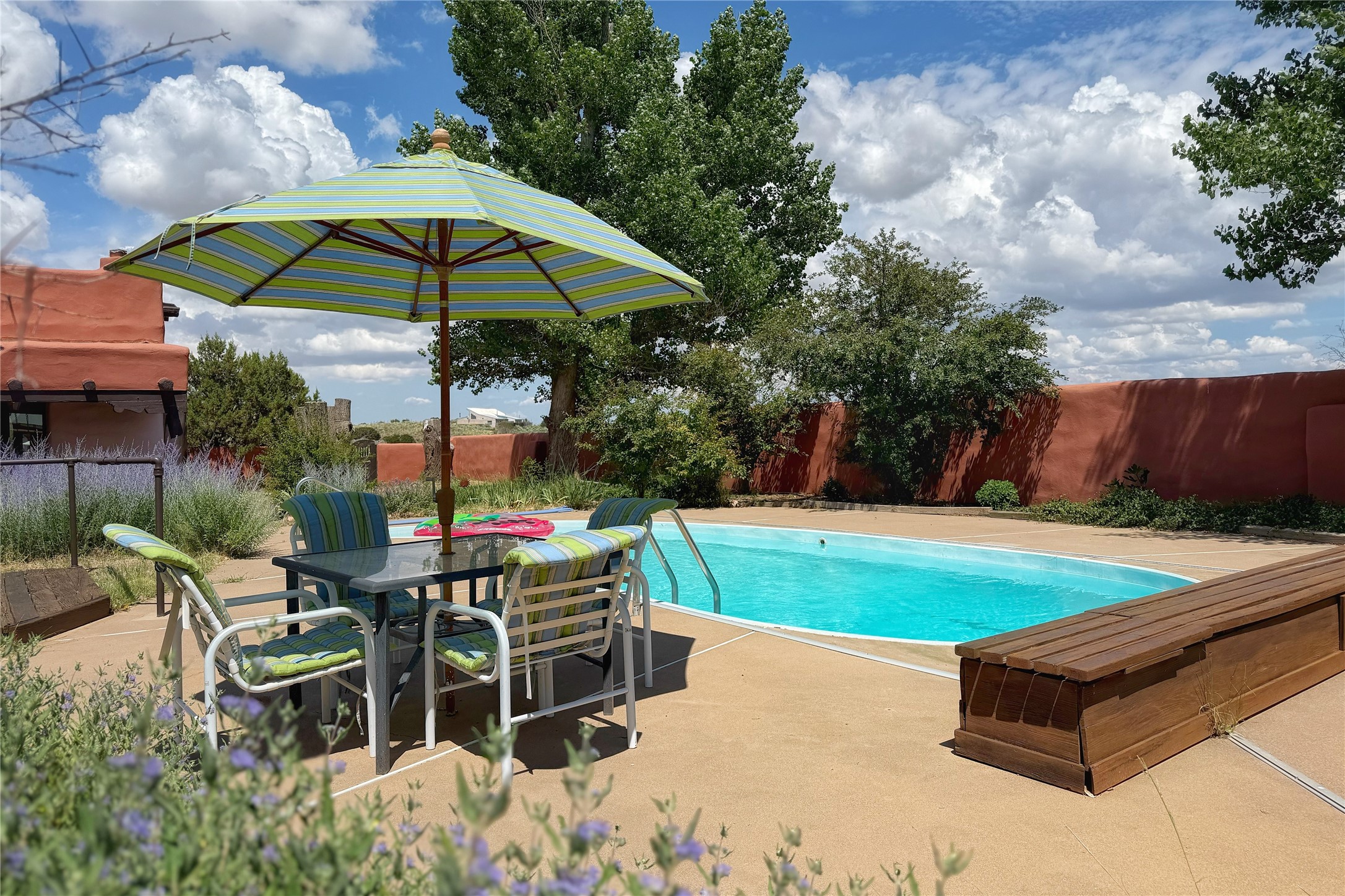 54 Rons Road Santa Fe, NM 87508 - Photo 58 of 99 Kidney shaped pool