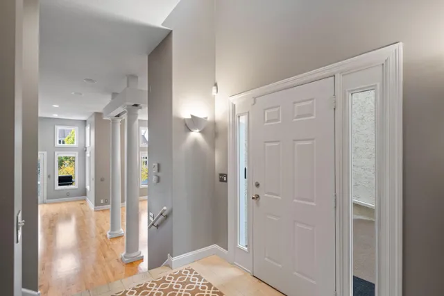 $5,000 | 517 River Street, Minneapolis, MN 55401