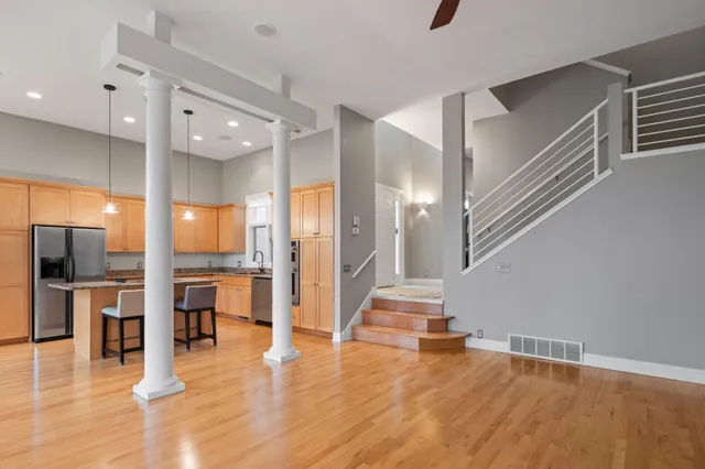 $5,000 | 517 River Street, Minneapolis, MN 55401