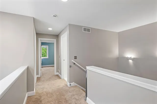 $5,000 | 517 River Street, Minneapolis, MN 55401