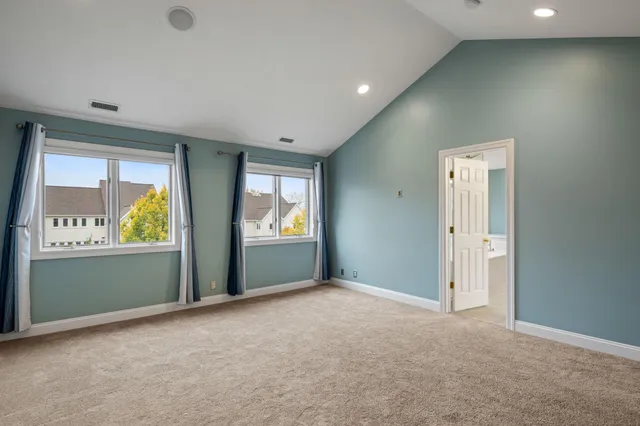 $5,000 | 517 River Street, Minneapolis, MN 55401