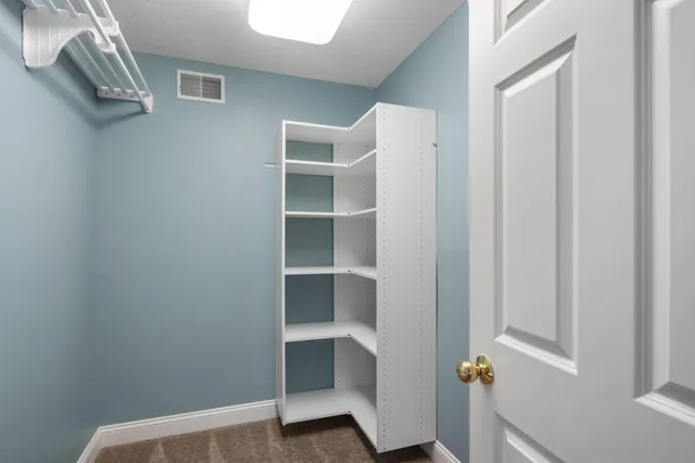 $5,000 | 517 River Street, Minneapolis, MN 55401