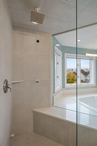 $5,000 | 517 River Street, Minneapolis, MN 55401