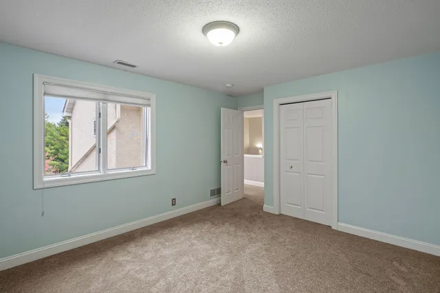 $5,000 | 517 River Street, Minneapolis, MN 55401