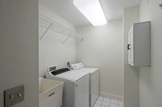 $5,000 | 517 River Street, Minneapolis, MN 55401