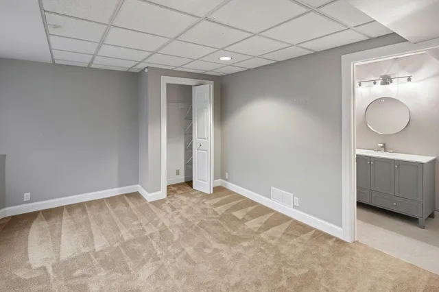 $5,000 | 517 River Street, Minneapolis, MN 55401