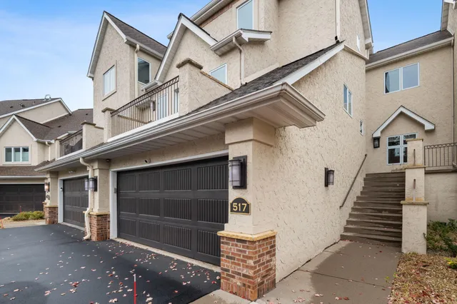 $5,000 | 517 River Street, Minneapolis, MN 55401