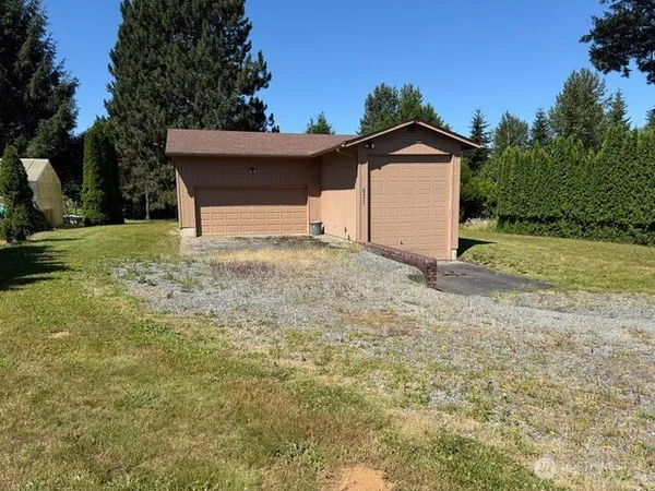 $360,000 | 651 Upland Drive, Mount Vernon, WA 98273