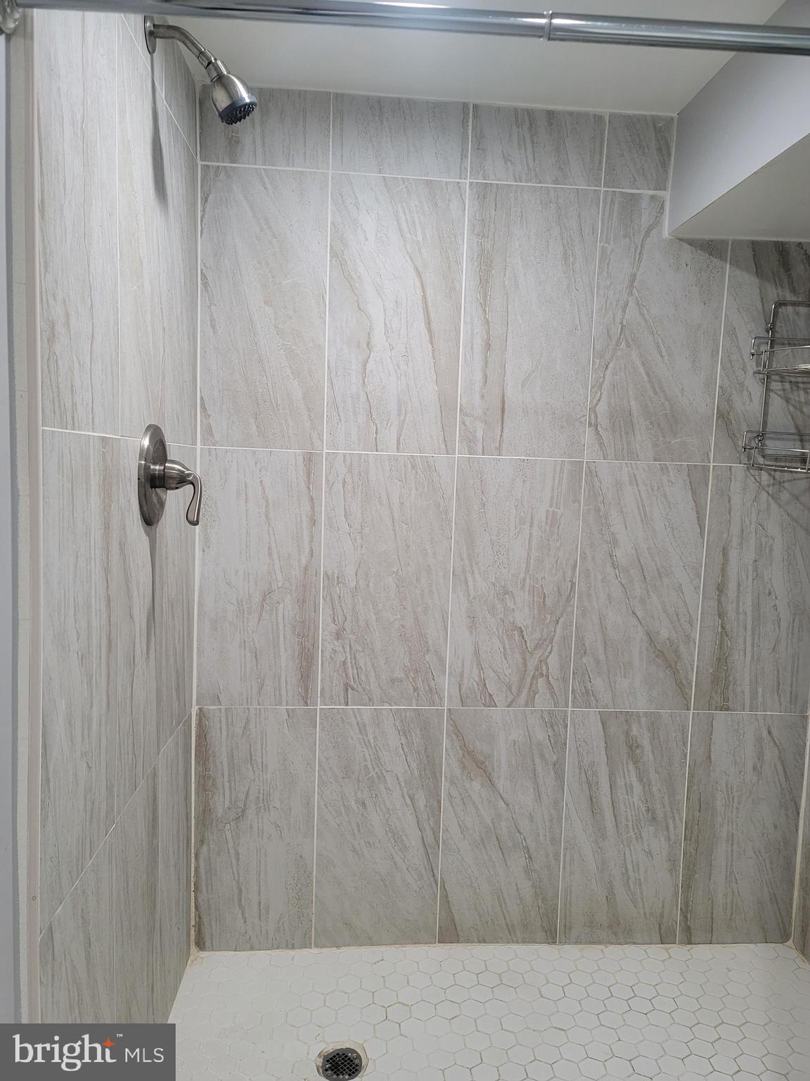 630 Wicklow Road Baltimore, MD 21229 - Photo 24 of 28 Full Bath w/ stand-up shower