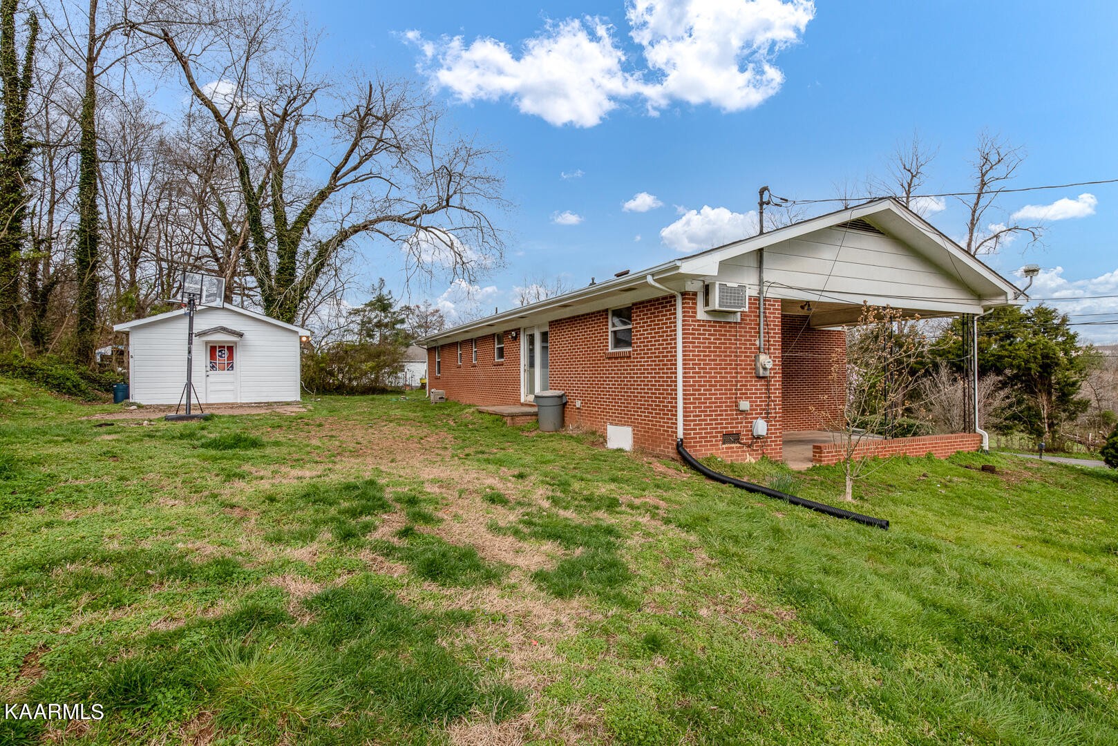 1399 Niles Ferry Road Greenback, TN 37742 - Photo 3 of 28 a front view of house with garden
