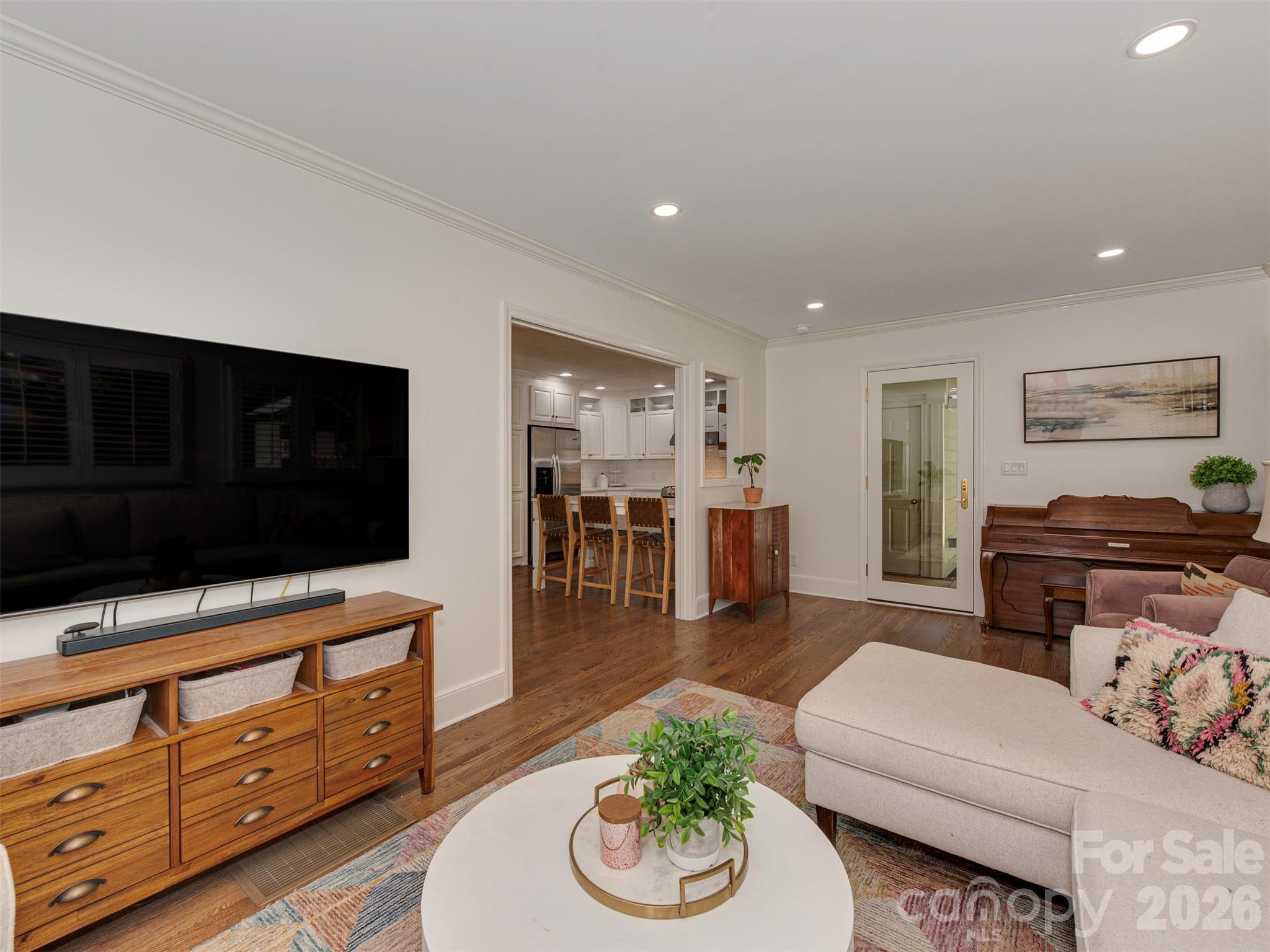 723 Romany Road Charlotte, NC 28203 - Photo 14 of 41 Gallery Image 14