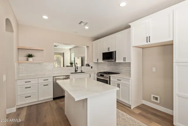 $544,900 | 1806 West Windsong Drive, Phoenix, AZ 85045