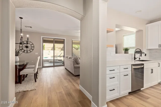 $544,900 | 1806 West Windsong Drive, Phoenix, AZ 85045