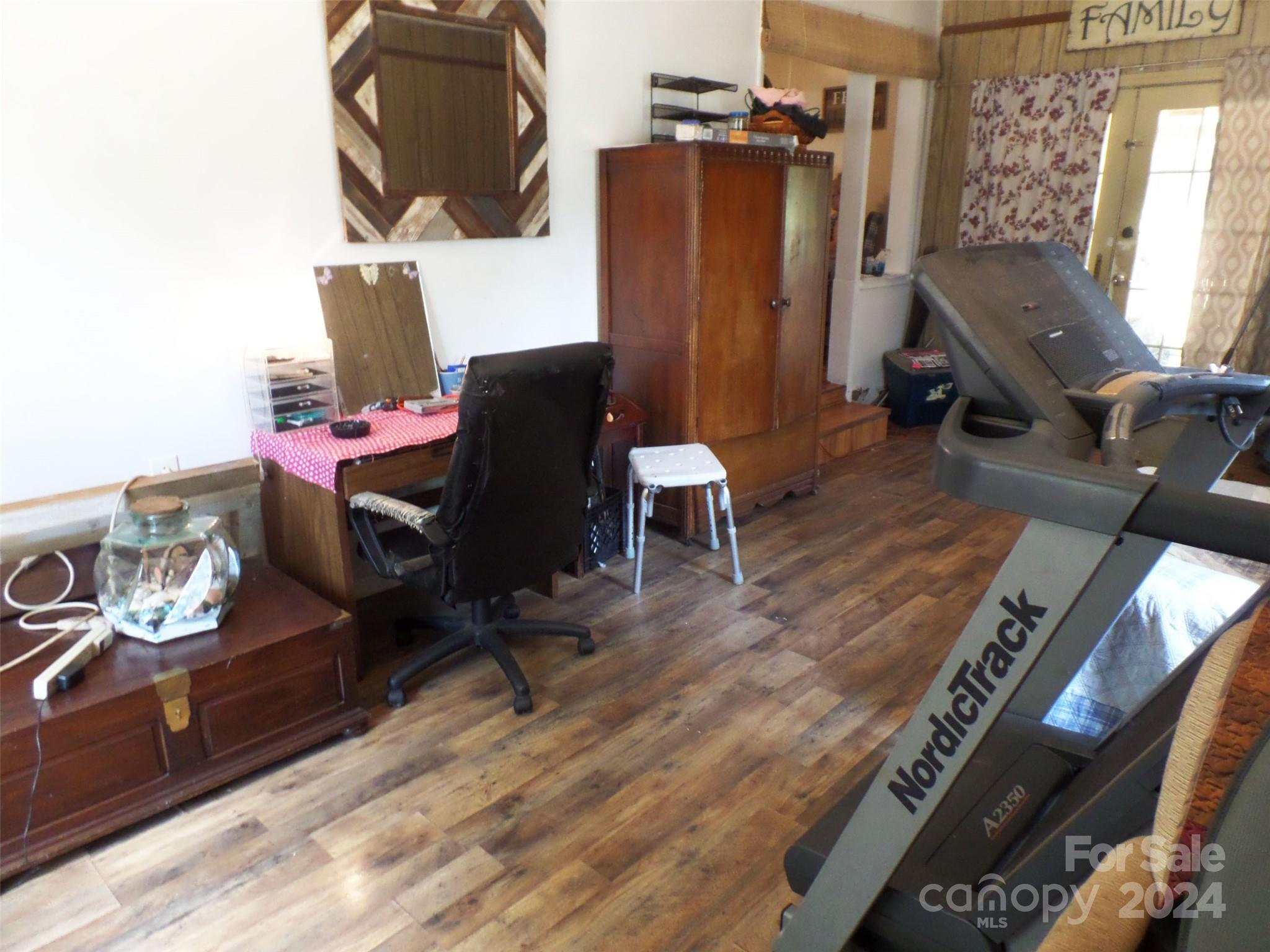 Gallery Image 6