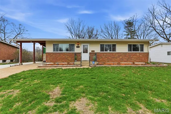 $193,750 | 765 Kostka Lane, Florissant, MO 63031