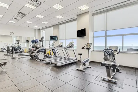$395,000 | 1901 South Calumet Avenue, Unit 2208, Chicago, IL 60616