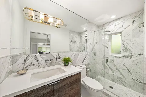 $3,475,000 | 11001 Southwest 64th Avenue, Pinecrest, FL 33156