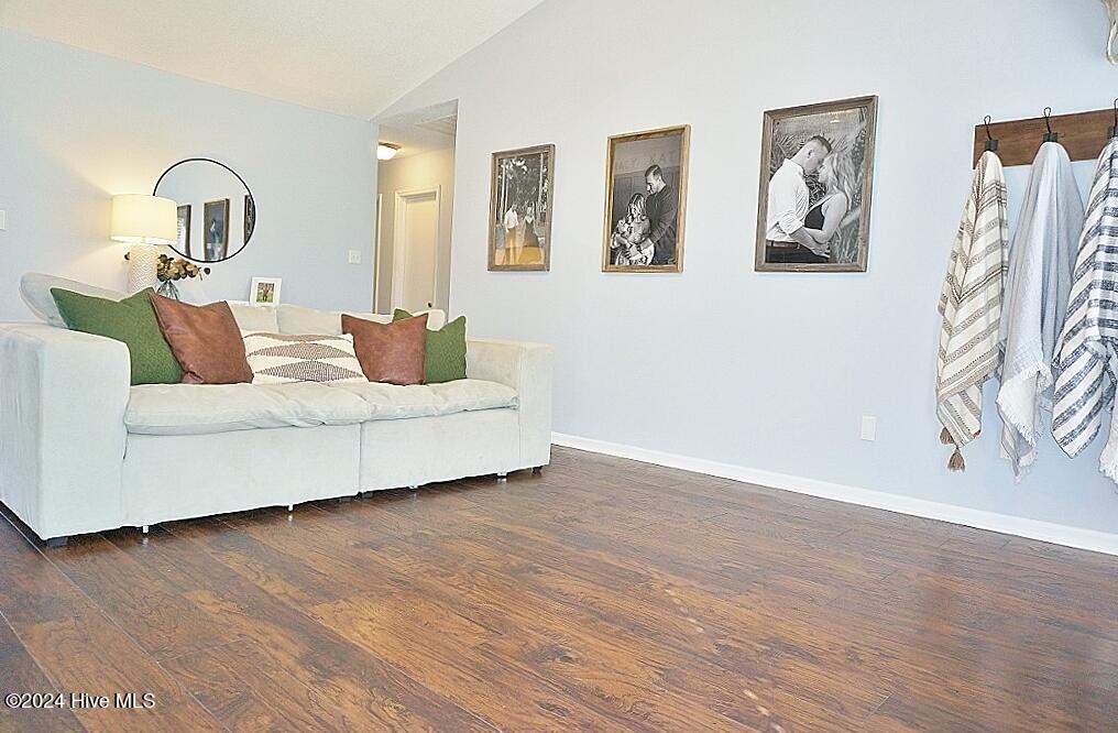 235 Raintree Road Jacksonville, NC 28540 - Photo 9 of 26 DSC02903 (1024x680)