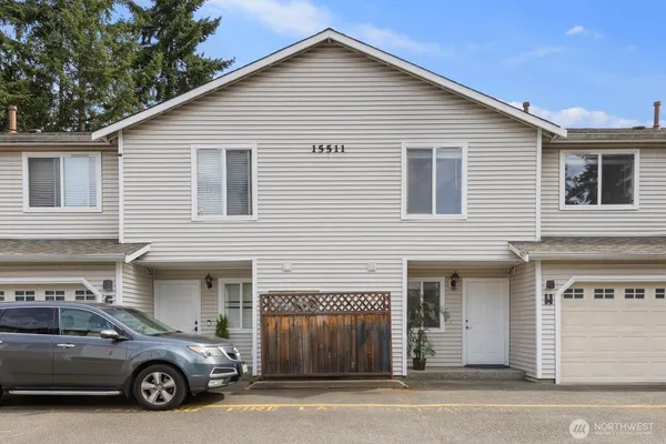 $519,000 | 15511 35th Avenue West, Unit H, Lynnwood, WA 98087