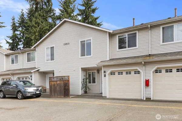 $519,000 | 15511 35th Avenue West, Unit H, Lynnwood, WA 98087