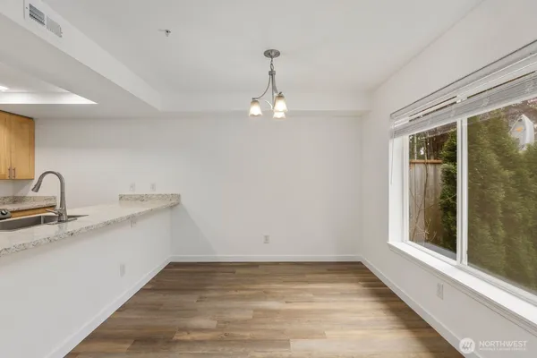 $519,000 | 15511 35th Avenue West, Unit H, Lynnwood, WA 98087