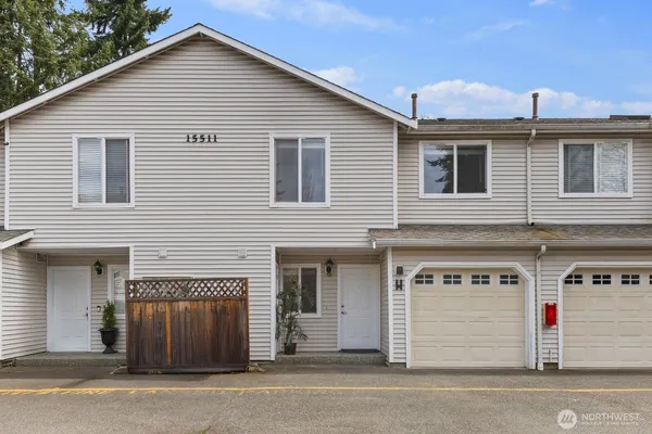$519,000 | 15511 35th Avenue West, Unit H, Lynnwood, WA 98087