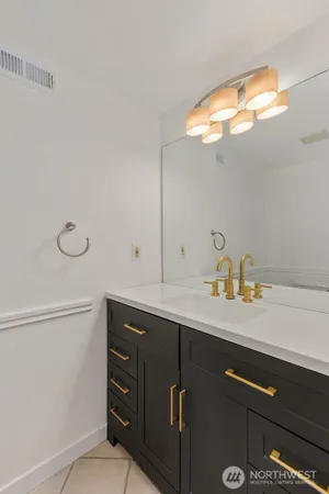 $519,000 | 15511 35th Avenue West, Unit H, Lynnwood, WA 98087
