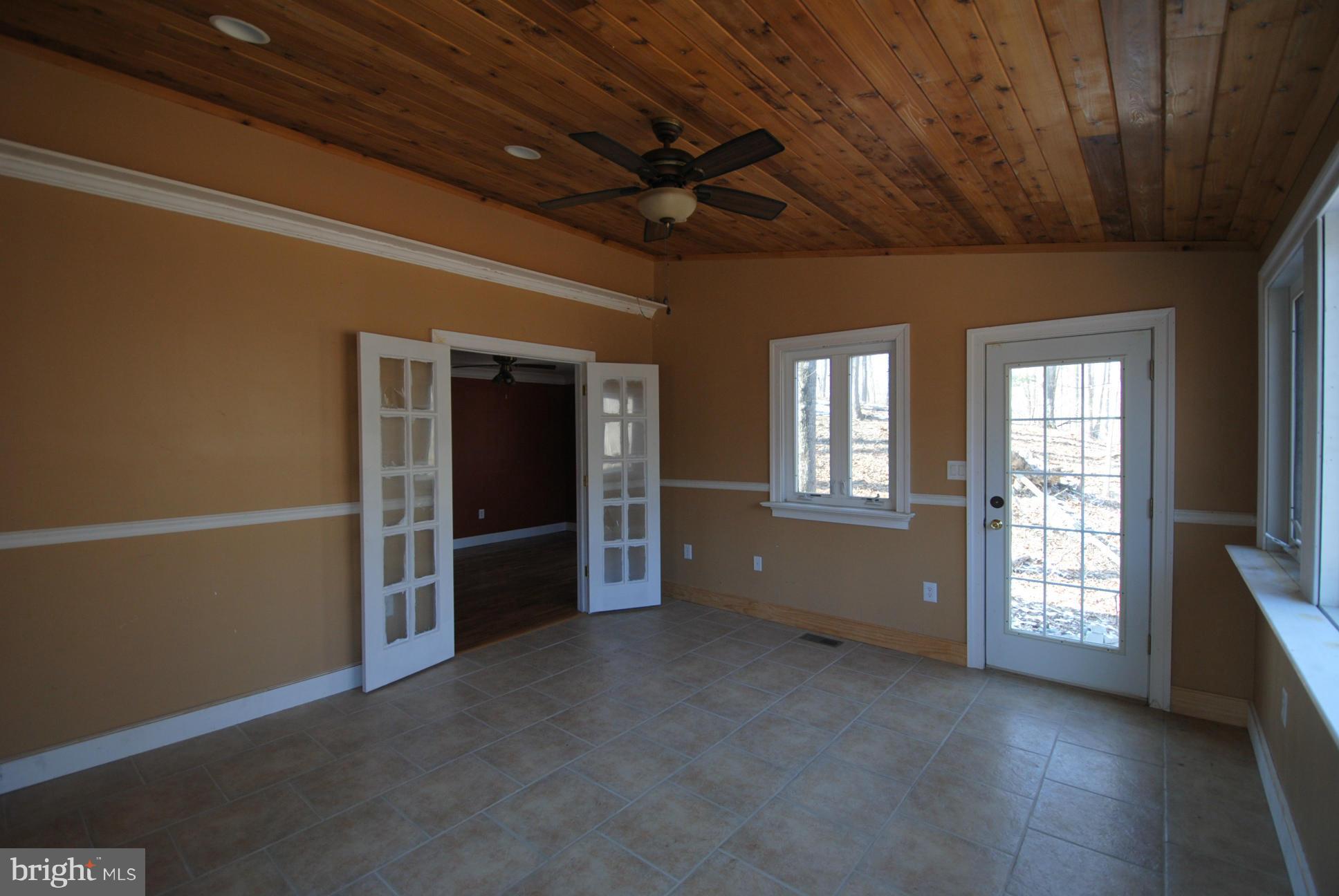150 Brook View Road Front Royal, VA 22630 - Photo 14 of 28 Interior (General)