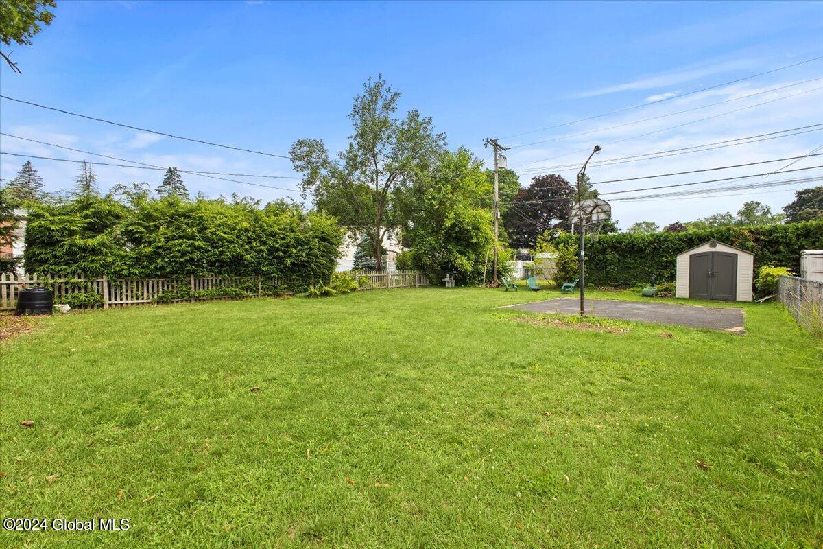 7 Bender Lane Bethlehem, NY 12054 - Photo 24 of 24 21-IMG_0093