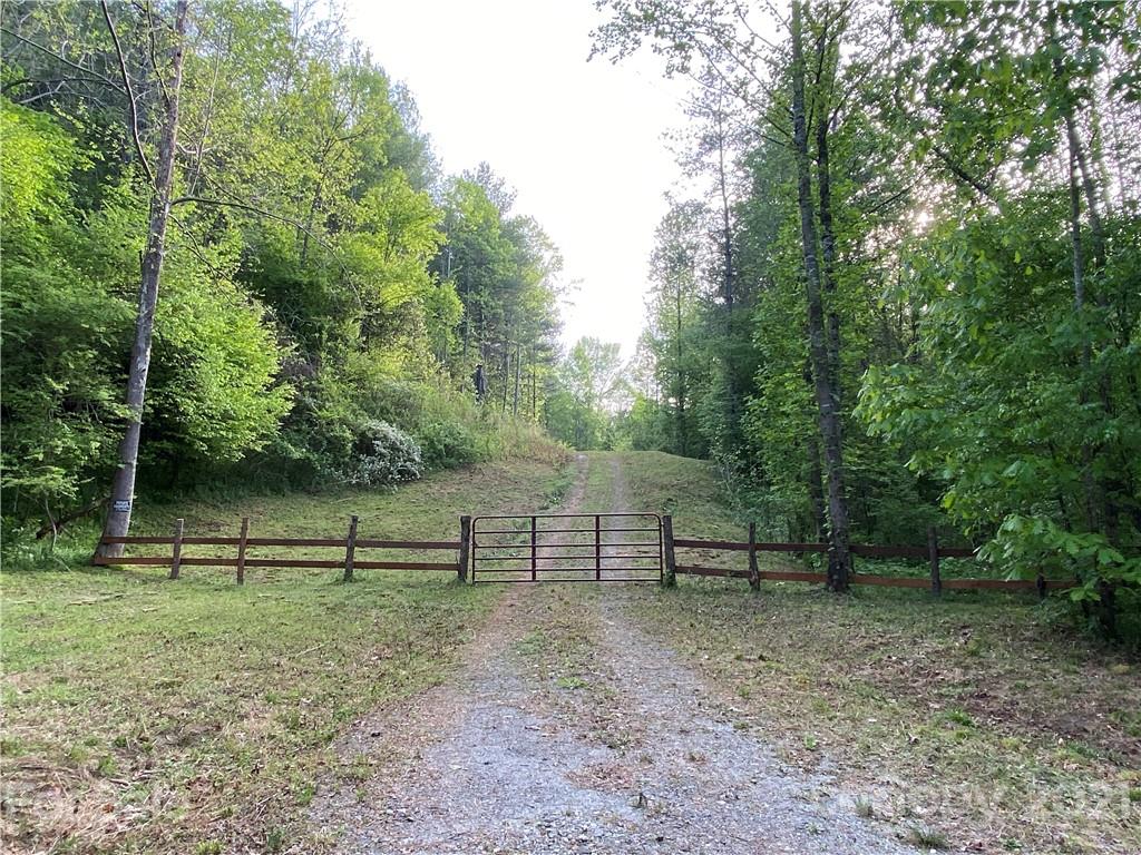 47-ac Adako Road Lenoir, NC 28645 - Photo 8 of 8 Gallery Image 8