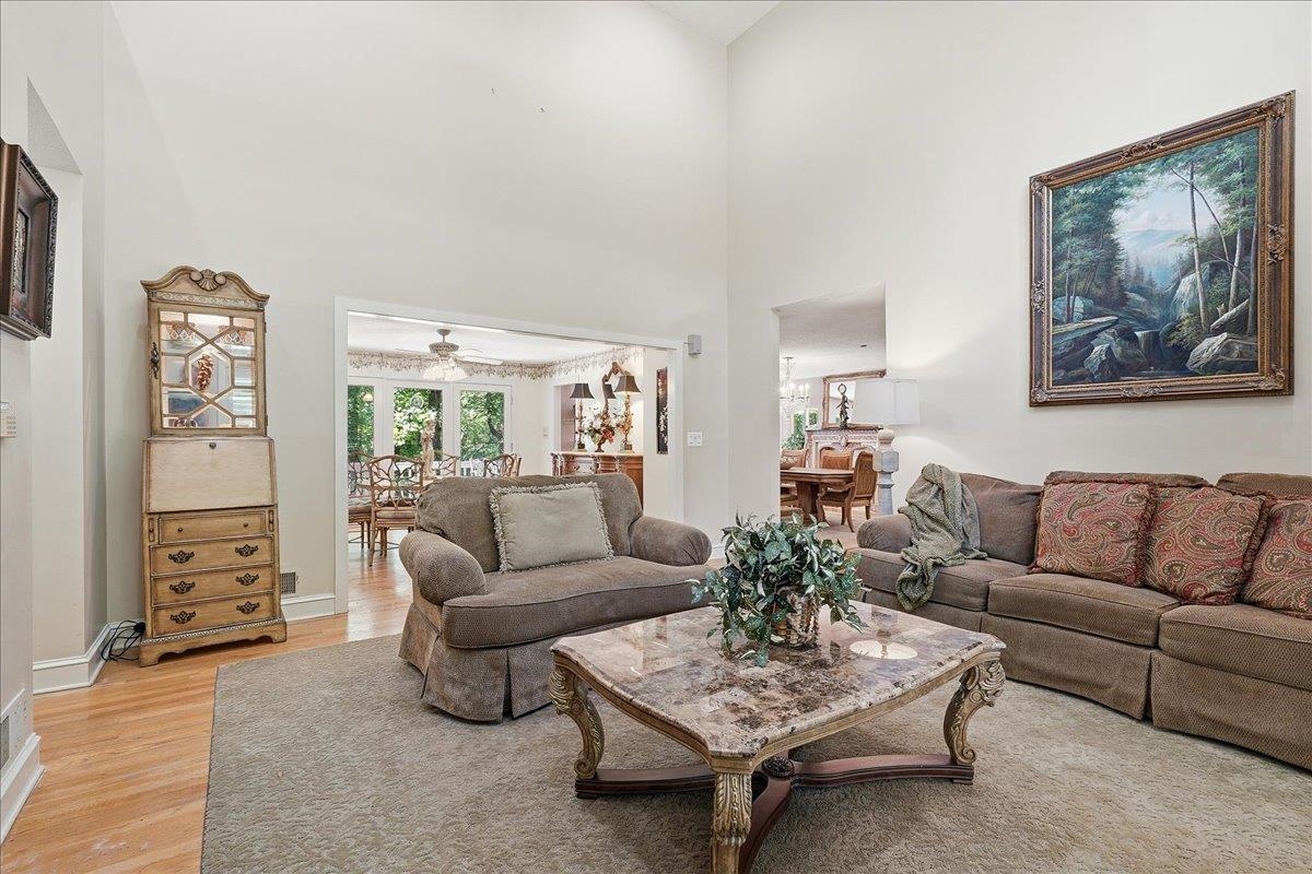 290 South Tyger Lane Roebuck, SC 29376 - Photo 12 of 49