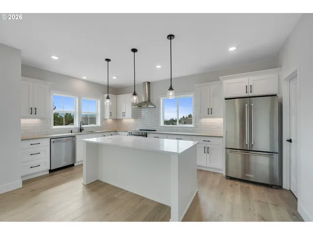 $1,049,900 | 483 Meadows Drive, Manzanita, OR 97130